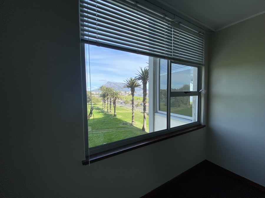 To Let 3 Bedroom Property for Rent in Milnerton Central Western Cape